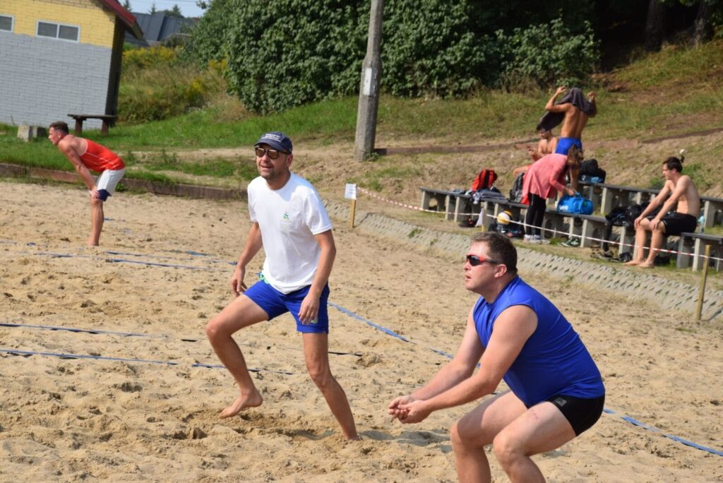 PARY SÓŁKOWSKI/SZYMAŃSKI I KUCHARCZUK/RZĄCA MISTRZAMI OSTRÓDY W SIATKÓWCE PLAŻOWEJ 7 119497682 2630736020483496 5217285364216724628 O