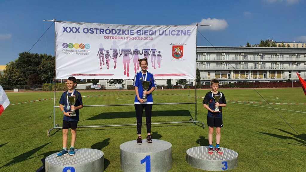XXX OSTRÓDZKIE BIEGI ULICZNE - BIEGI PRZEDSZKOLAKÓW I UCZNIÓW SZKÓŁ - WYNIKI 45 120116041 2639301196293645 4135299681409752947 O