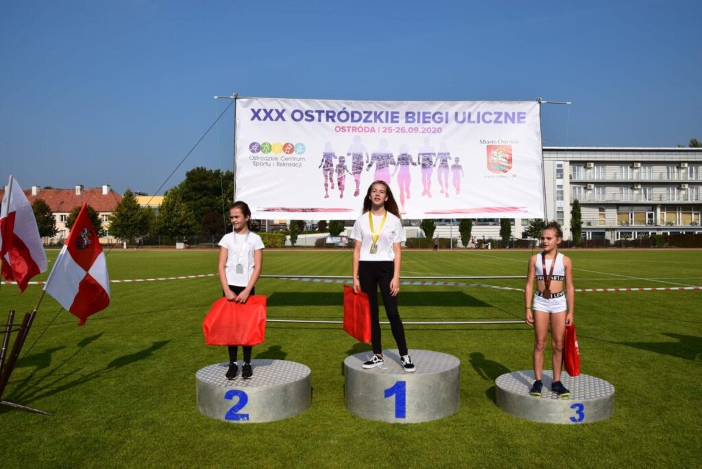 XXX OSTRÓDZKIE BIEGI ULICZNE - BIEGI PRZEDSZKOLAKÓW I UCZNIÓW SZKÓŁ - WYNIKI 50 120138991 2639306229626475 1887964692896374854 O