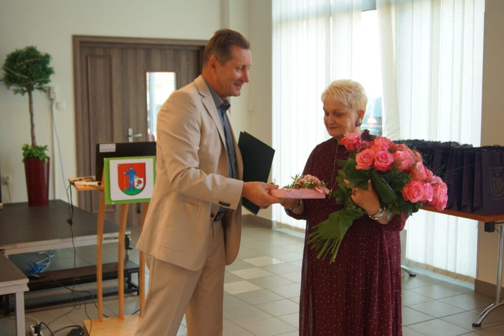 TEGOROCZNY WOLONTARIAT ZAINAUGUROWANY, FINAŁ ZBIÓRKI DLA CHOREGO BARTKA Z PIETRZWAŁDU 32 120161993 3305411909524145 5690025904918420406 O