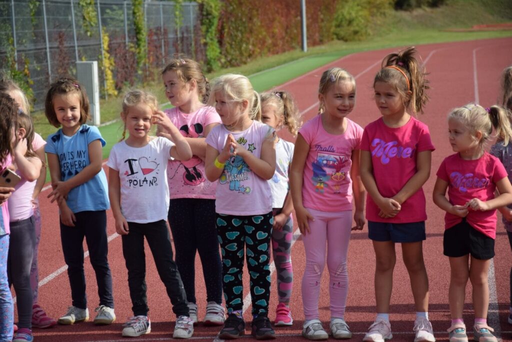XXX OSTRÓDZKIE BIEGI ULICZNE - BIEGI PRZEDSZKOLAKÓW I UCZNIÓW SZKÓŁ - WYNIKI 4 120366590 2641788469378251 8649911831693619620 O