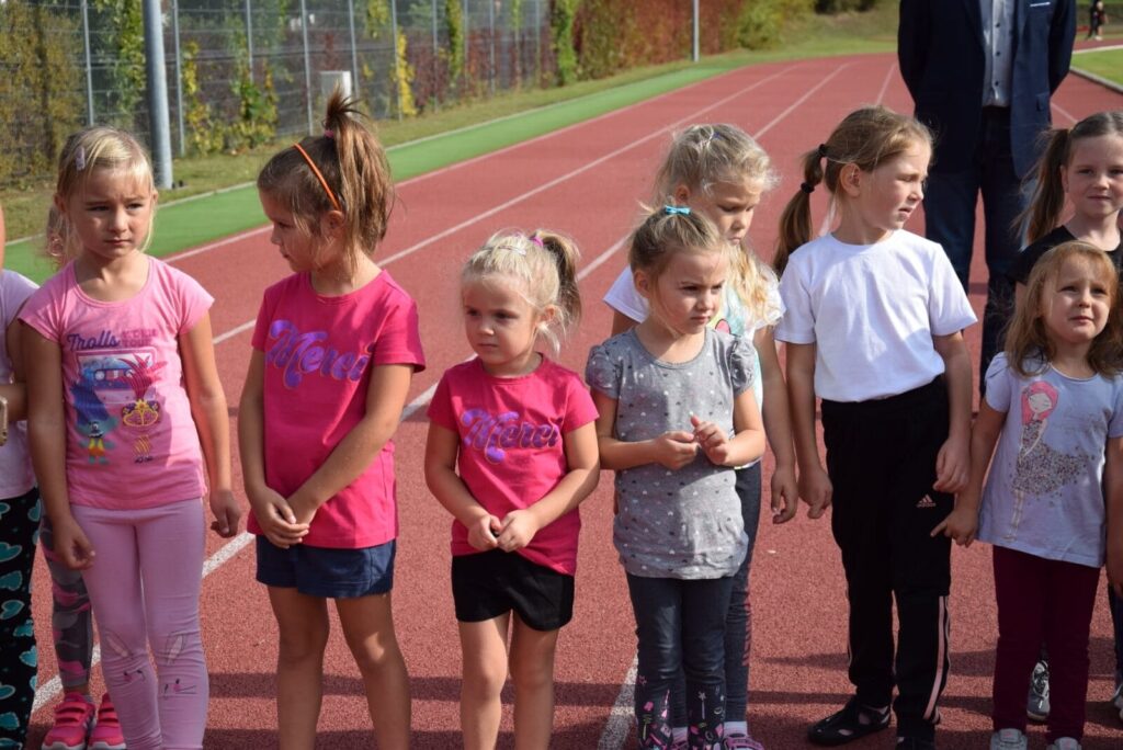 XXX OSTRÓDZKIE BIEGI ULICZNE - BIEGI PRZEDSZKOLAKÓW I UCZNIÓW SZKÓŁ - WYNIKI 6 120367292 2641788036044961 2012342668747557293 O
