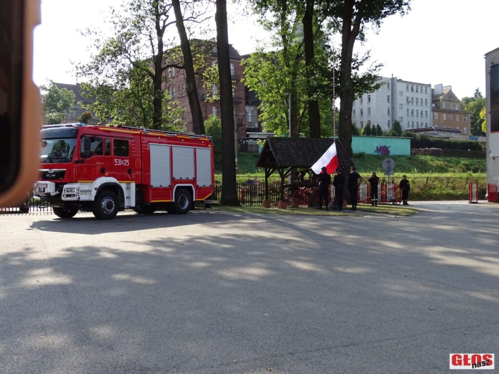 NOWY WÓZ BOJOWY, AWANSE I ODZNACZENIA DLA OSTRÓDZKICH STRAŻAKÓW (FOTO+VIDEO) 17 Dsc02783