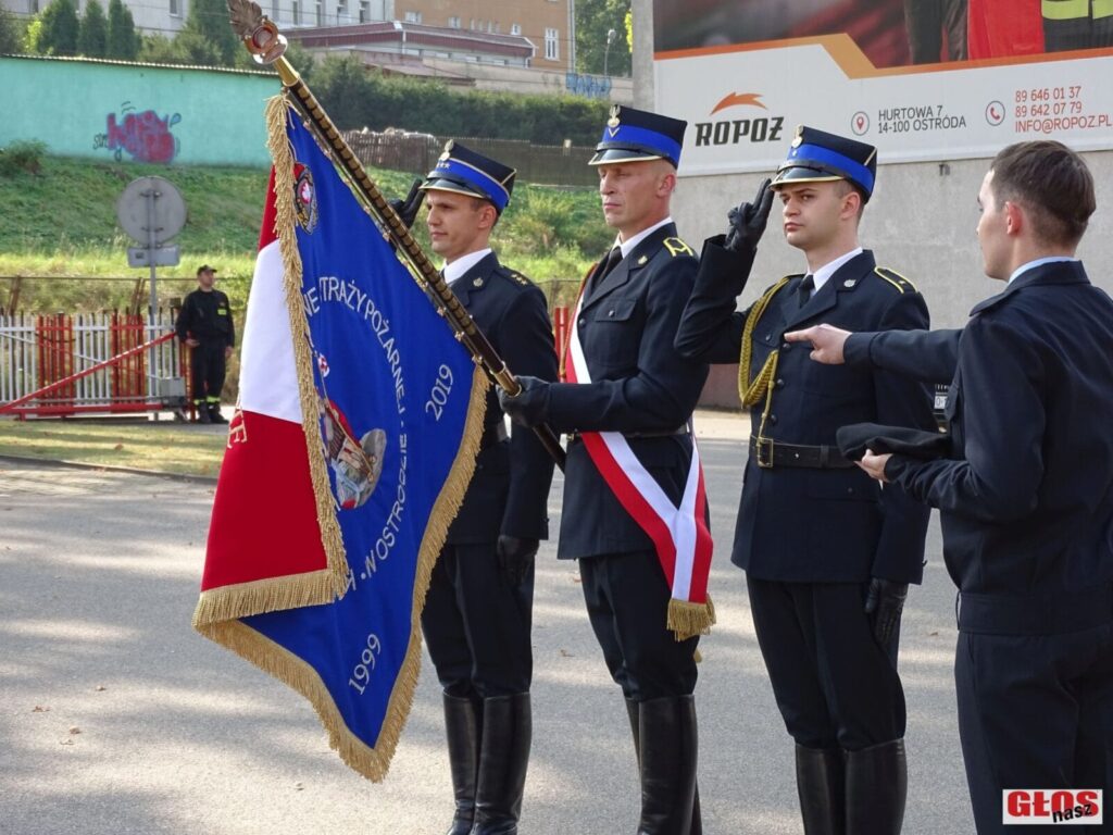 NOWY WÓZ BOJOWY, AWANSE I ODZNACZENIA DLA OSTRÓDZKICH STRAŻAKÓW (FOTO+VIDEO) 26 Dsc02793