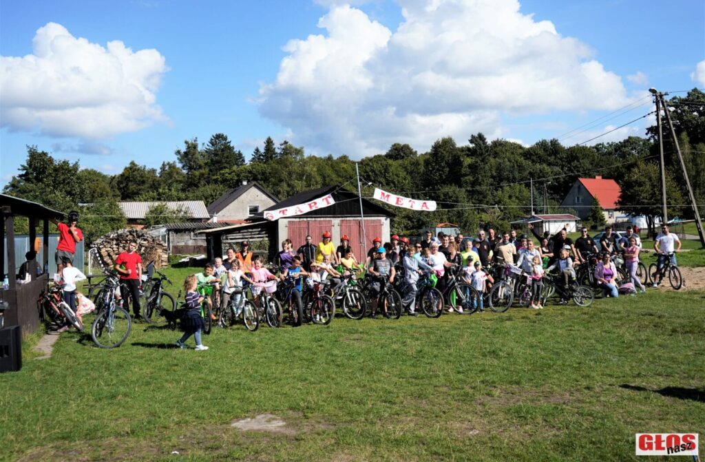 BLISKO 80 UCZESTNIKÓW RAJDU ROWEROWEGO W DURĄGU. PO RAJDZIE FESTYN STRAŻACKI 19 Dsc7024
