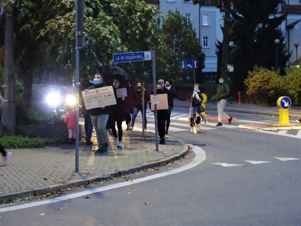 OSTRÓDZKI SPRZECIW NA UL. CZARNIECKIEGO WOBEC DECYZJI TRYBUNAŁU KONSTYTUCYJNEGO 5 Dsc03278