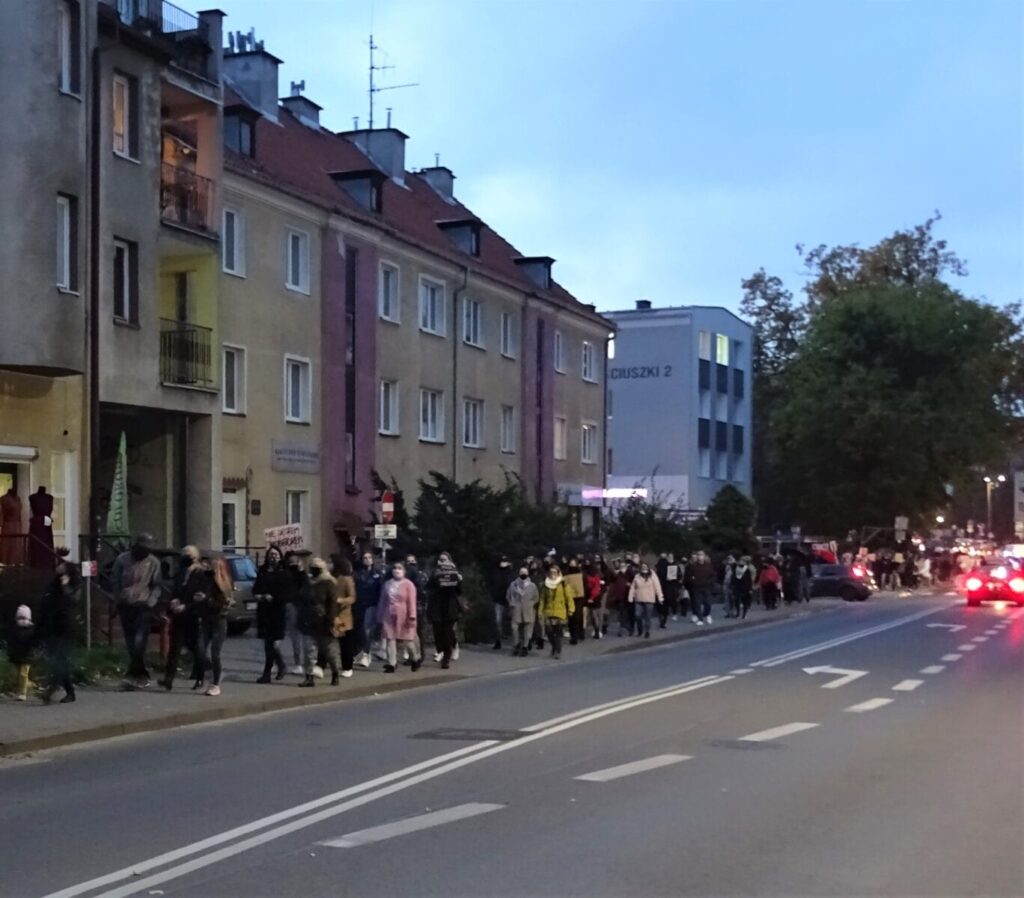 OSTRÓDZKI SPRZECIW NA UL. CZARNIECKIEGO WOBEC DECYZJI TRYBUNAŁU KONSTYTUCYJNEGO 9 Dsc03286