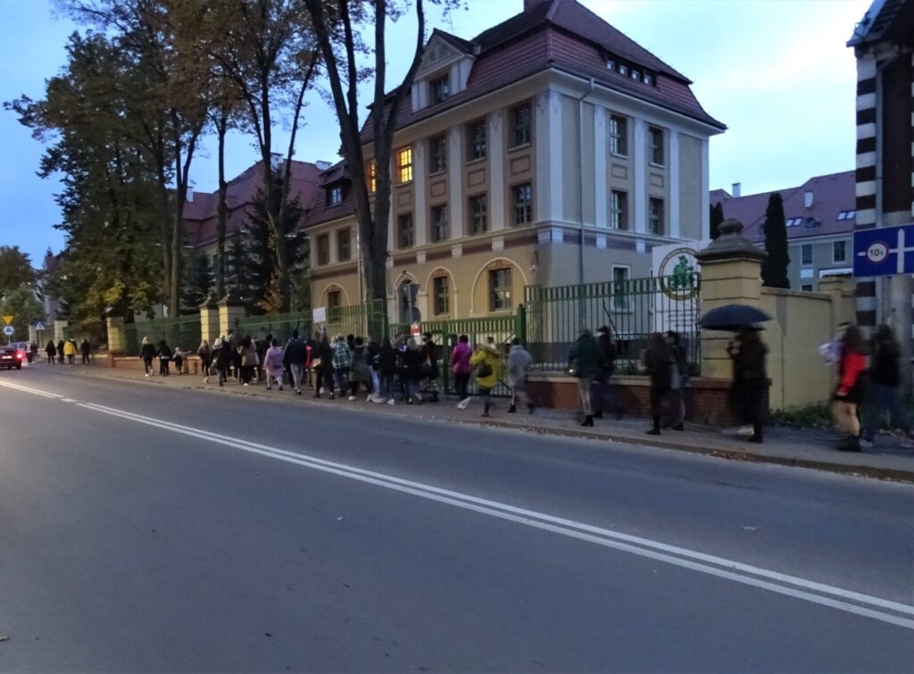 OSTRÓDZKI SPRZECIW NA UL. CZARNIECKIEGO WOBEC DECYZJI TRYBUNAŁU KONSTYTUCYJNEGO 12 Dsc03290