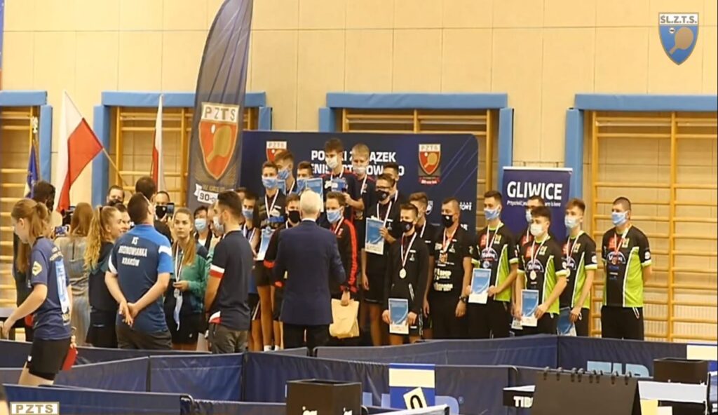 BRĄZOWY MEDAL TENISISTÓW STOŁOWYCH OSTRÓDZIANKI W MISTRZOSTWACH POLSKI JUNIORÓW! 13 tenis stolowy