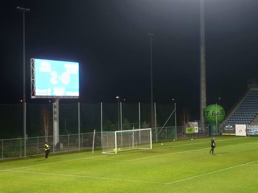 SOKÓŁ POKONAŁ SPADKOWICZA Z I LIGI 3:0! (FOTO, RELACJA, OCENY PIŁKARZY!) 8 128276118 193527775647182 3993130932221108102 N