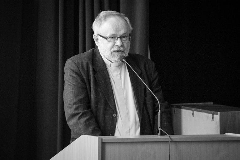 ODSZEDŁ KS. DR JAN GUZOWSKI. POGRZEB KAPŁANA ODBĘDZIE SIĘ W OSTRÓDZIE 1 232716 0H9G Ks Guzowski 83