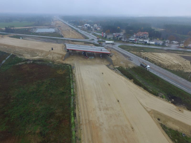 TRWA BUDOWA DRÓG KRAJOWYCH - S7, S5, S61 I DK15 NA WARMII I MAZURACH - PRZEGLĄD 4 40870