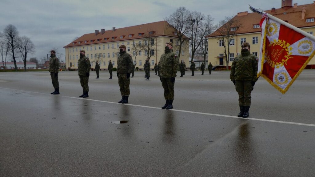 WOT: DZIŚ W MORĄGU PADŁY SŁOWA: "JA, ŻOŁNIERZ WOJSKA POLSKIEGO PRZYSIĘGAM..." 5 P1100706