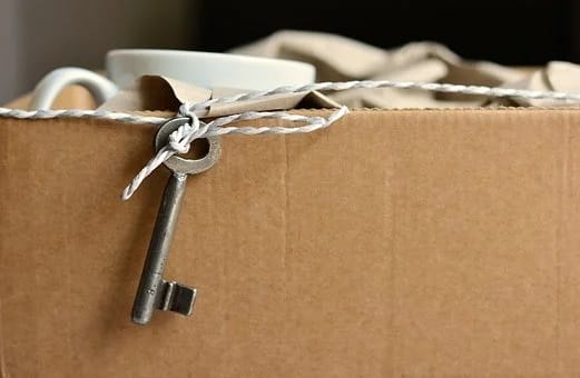 OSTRÓDA: NADAL 95% - DECYZJĄ RADNYCH BRAK ZMIAN BONIFIKAT ZA ZAKUP MIESZKAŃ KOMUNALNYCH PRZEZ NAJEMCÓW 1 Move 2481718 340