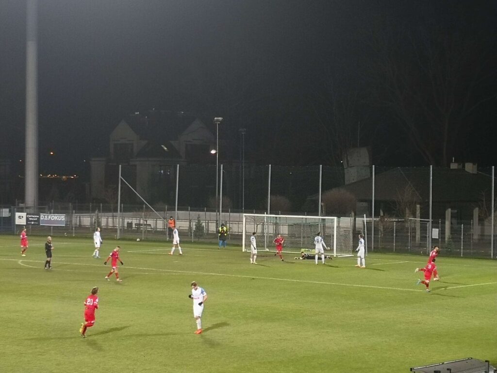 KOLEJNE TRZYBRAMKOWE ZWYCIESTWO SOKOŁA - TYM RAZEM Z HUTNIKIEM KRAKÓW 2 131203205 206036724461106 7090483812388179389 N
