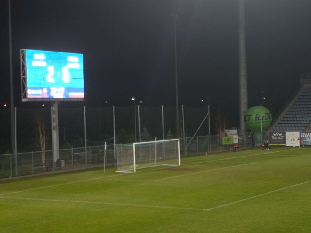 KOLEJNE TRZYBRAMKOWE ZWYCIESTWO SOKOŁA - TYM RAZEM Z HUTNIKIEM KRAKÓW 6 131402618 391471382087795 3419943049301223527 N