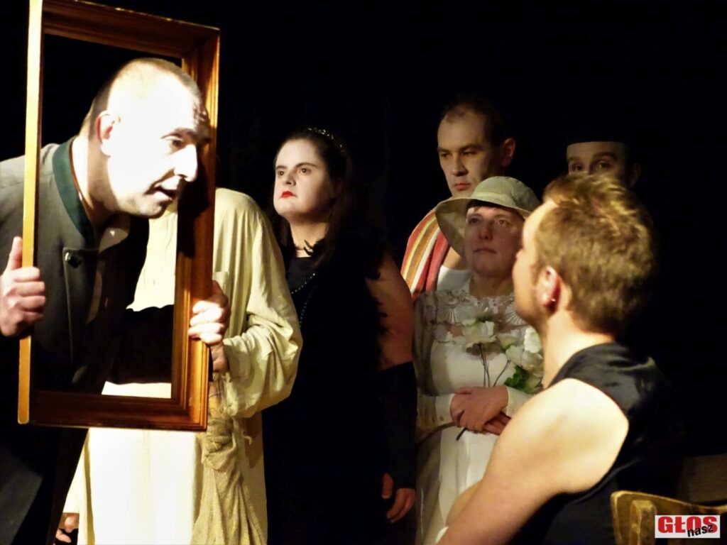 TEATR PRZEBUDZENI ZNÓW ZACHWYCA! ZOSTALI LAUREATEM OGÓLNOPOLSKICH KONFRONTACJI TEATRALNYCH 25 Dsc04808