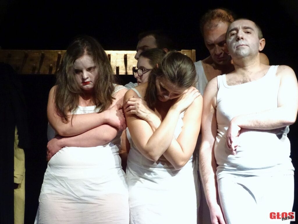 TEATR PRZEBUDZENI ZNÓW ZACHWYCA! ZOSTALI LAUREATEM OGÓLNOPOLSKICH KONFRONTACJI TEATRALNYCH 4 Dsc04872