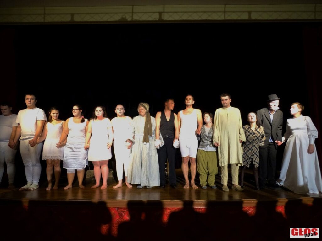 TEATR PRZEBUDZENI ZNÓW ZACHWYCA! ZOSTALI LAUREATEM OGÓLNOPOLSKICH KONFRONTACJI TEATRALNYCH 2 Dsc04902