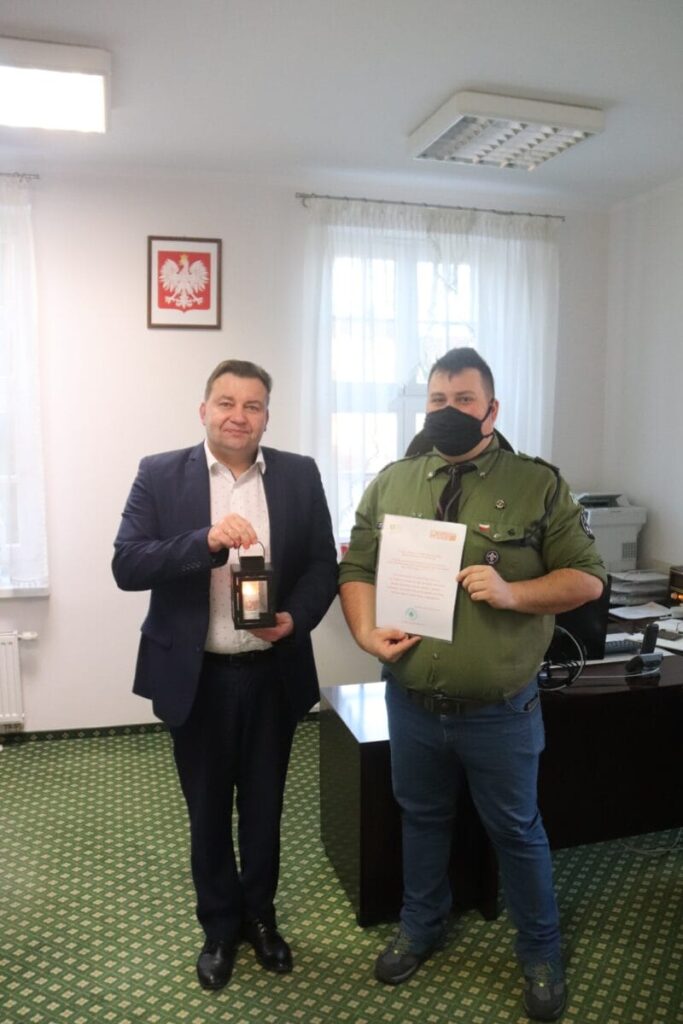 BETLEJEMSKIE ŚWIATŁO POKOJU DOTARŁO DO URZĘDÓW STAROSTWA I GMINY OSTRÓDA 3 D7Ce62C0841420B9E3176Cc4Ee4A9617