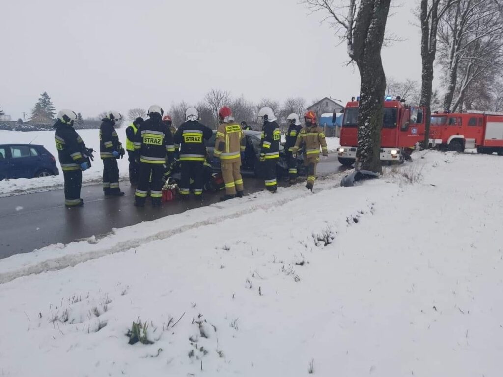 1 WYPADEK Z UDZIAŁEM PIJANEGO KIEROWCY I 5 KOLIZJI NA DROGACH POWIATU W WEEKEND 13 137228543 867711080695817 2515319446964170415 o