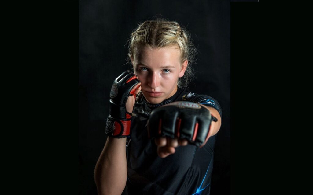 PAULINA WIŚNIEWSKA Z MMA TEAM OSTRÓDA NAJLEPSZĄ ZAWODNICZKĄ ALMMA W 2020 ROKU! 13 137656364 3559161840835051 6919708687805137181 o