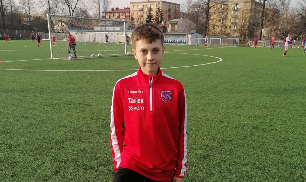 BORYS DMYTRYSZYN Z AP OSTRÓDA NA TESTACH W EKSTRAKLASOWYM RAKOWIE CZĘSTOCHOWA 14 152929131 1662858760560364 2233950498116164944 o 1