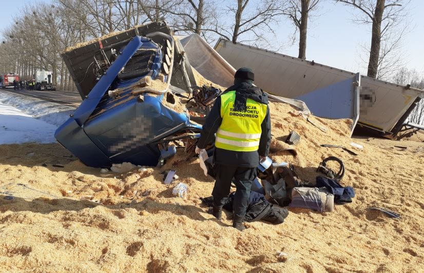 Z REGIONU: TRAGICZNE ZDERZENIE DWÓCH CIĘŻARÓWEK 1 Wypadek1.22.02.2021