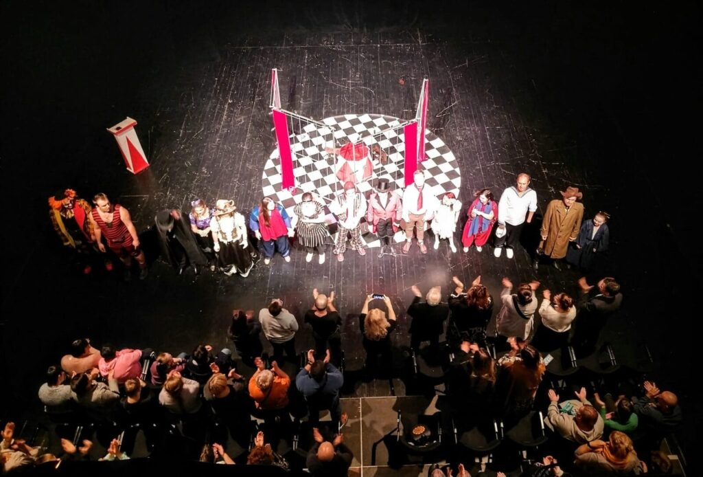 TEATR PRZEBUDZENI Z KOLEJNYMI NAGRODAMI! 4 Teatr Przebudzeni 1 — Kopia