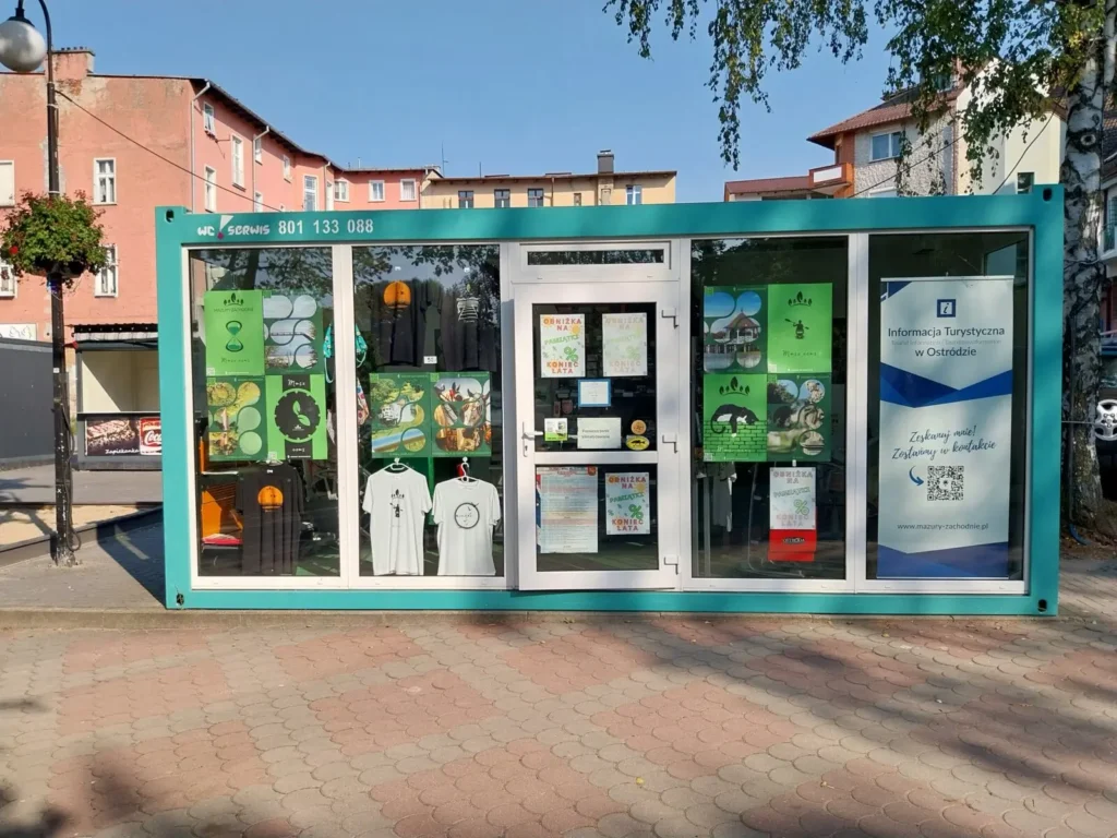 Informacja turystyczna w domku na wodzie! Sprawdź co wymyślili w urzędzie miasta 14 Informacja Turystyczna Ostróda