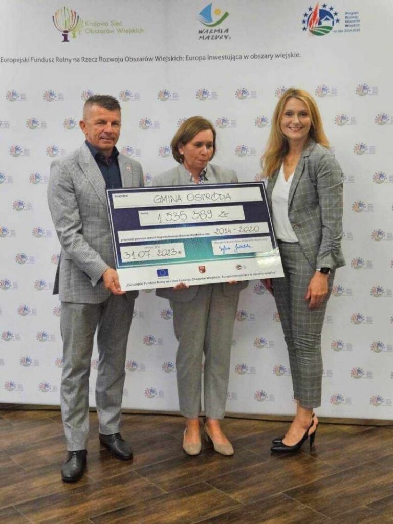 Gmina Ostróda: Zakończono przebudowę dróg w Durągu i Lichtajnach 2 Podpisanie Umowy