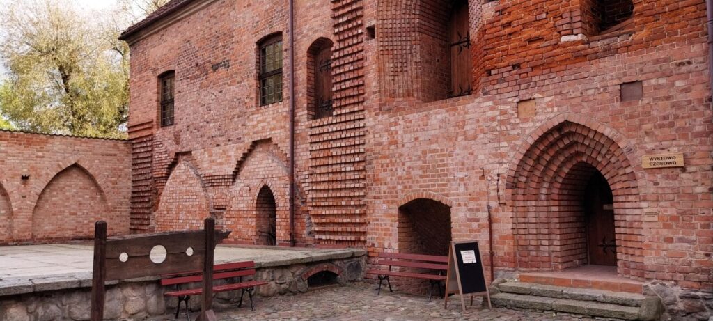 Nawet 20 milionów na remont zamku w Ostródzie! Wersalu jednak za to nie będzie 18 muzeum dotacja czolo