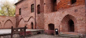 WYWIAD: "Doszło tam do walki, a to są efekty zagubienia". Sensacyjne znalezisko trafiło do muzeum w Ostródzie 43 Muzeum Dotacja Czolo