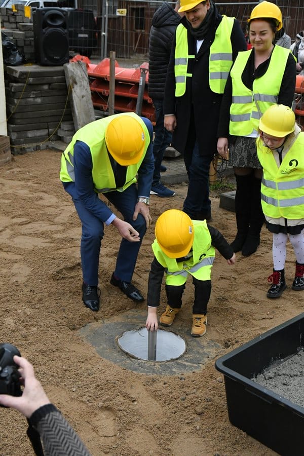 Nowy Pawilon Przedszkolny w Szymanowie: Inwestycja w Przyszłość Najmłodszych 2 Symanowo Wmurowanie Kamienia Wegielnego Foto Www Szymanowo Edu Pl 4
