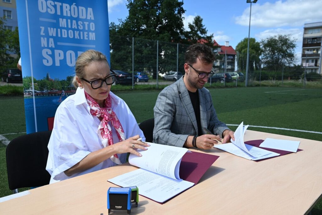 Umowa Orlik Um Ostroda