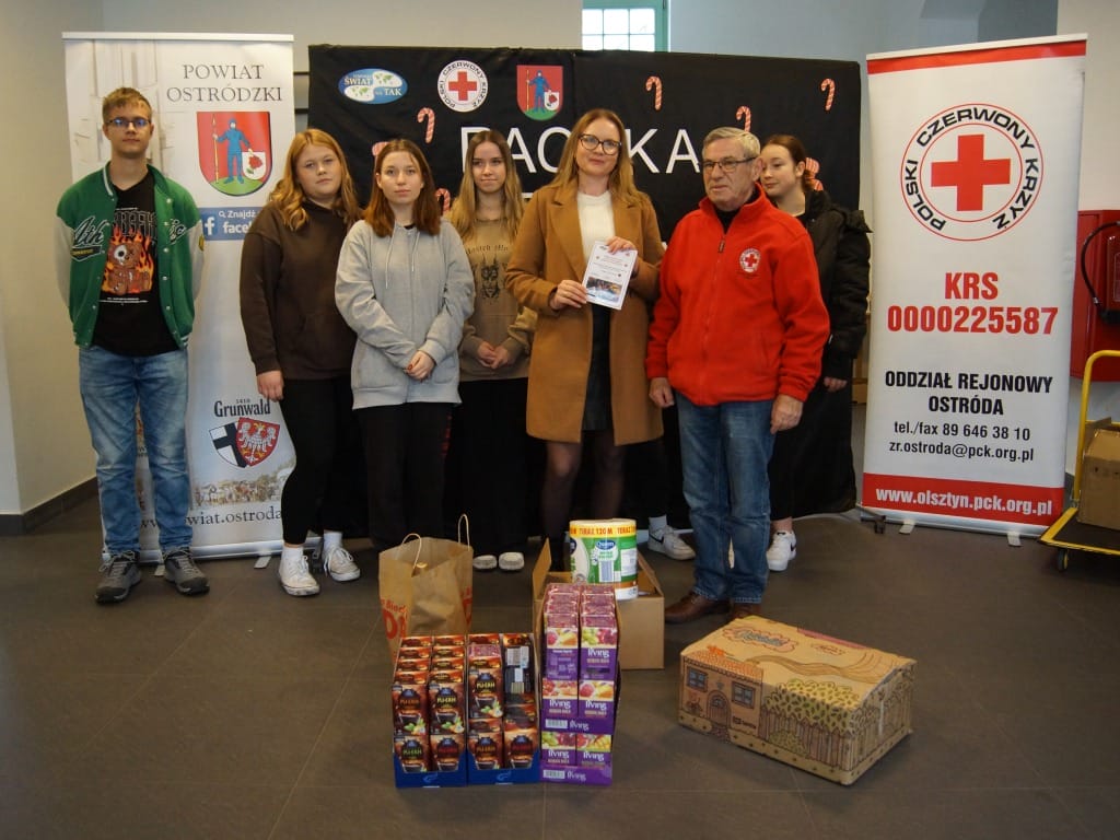 Paczka Dla Potrzebujacych W Powiecie Ostrodzkim 6