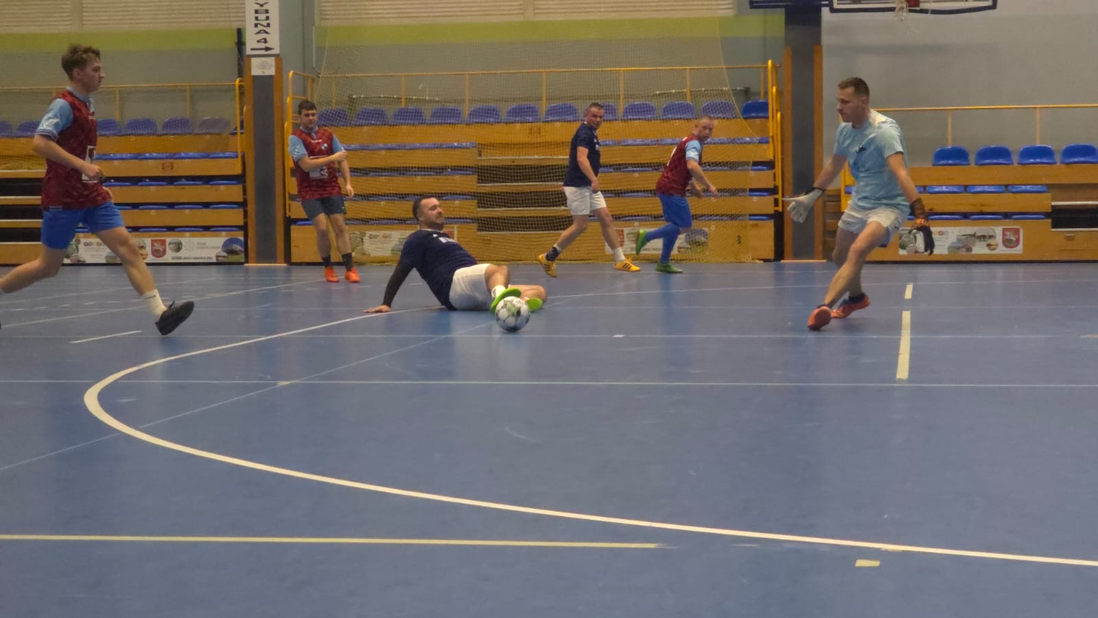 Halówka po raz drugi. Golden Rose Tattoo ponownie pokazuje klasę 1 Futsal