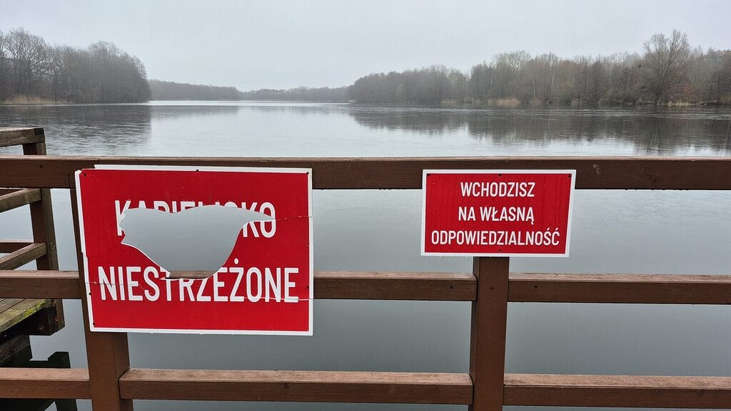 Komu to przeszkadza? '… krew mnie zalewa!' 3 Zdewastowana Plaża