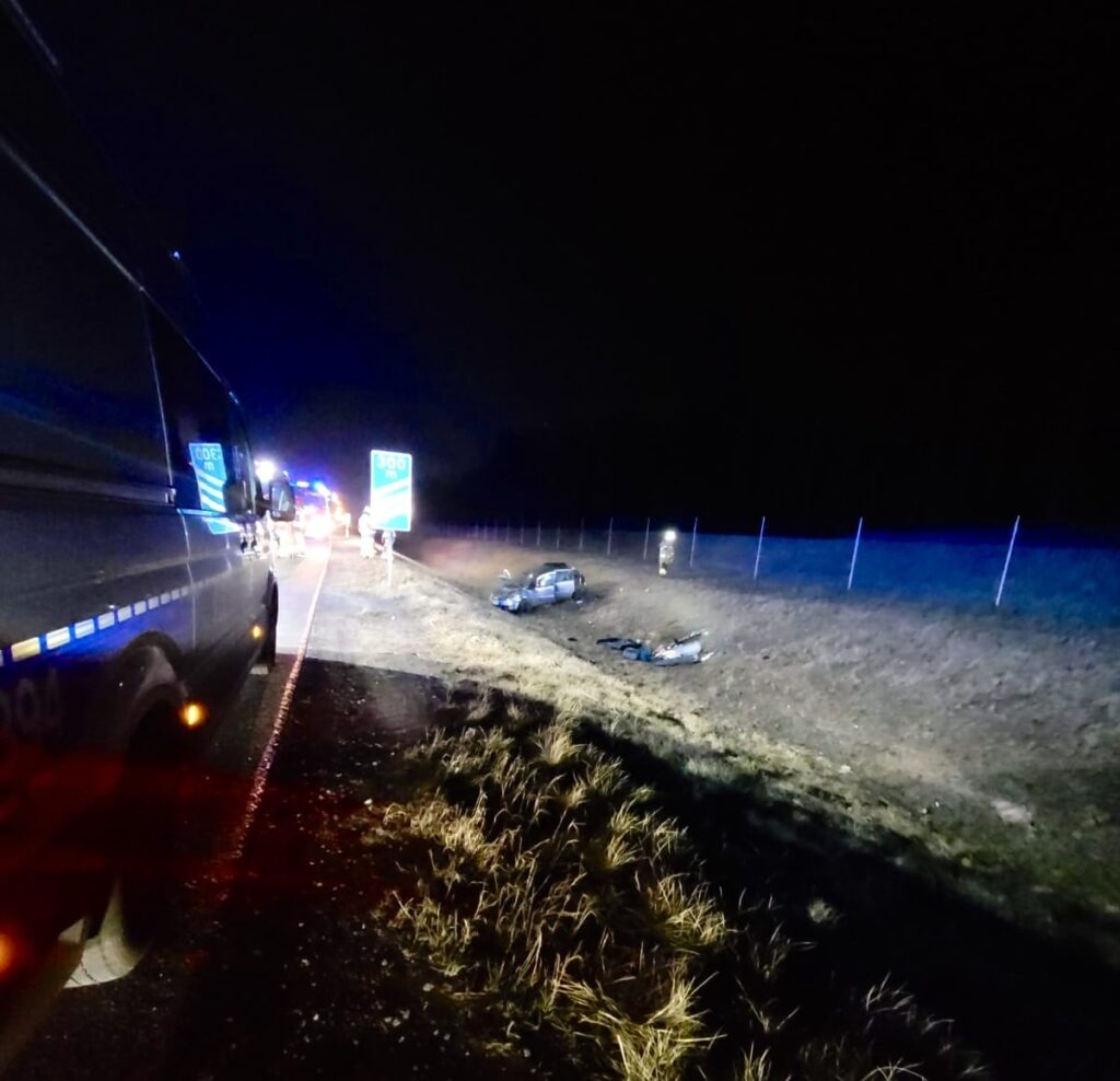 Znamy przyczyny wczorajszego wypadku na krajowej siódemce. Dzieciom życie uratowały foteliki 3 100 271097 G