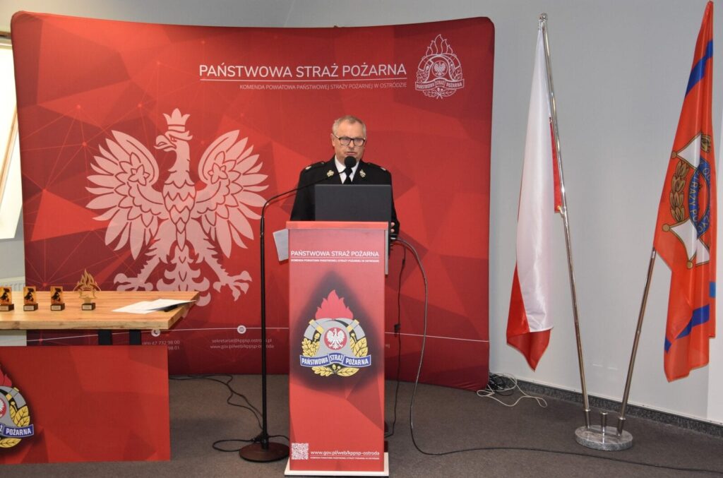 Wanda Rakowicz ze Złotym Medalem za Zasługi dla Pożarnictwa – posiedzenie Zarządu Oddziału Powiatowego ZOSP RP w Ostródzie 11 481119533 925680716399138 4267805059309105600 N