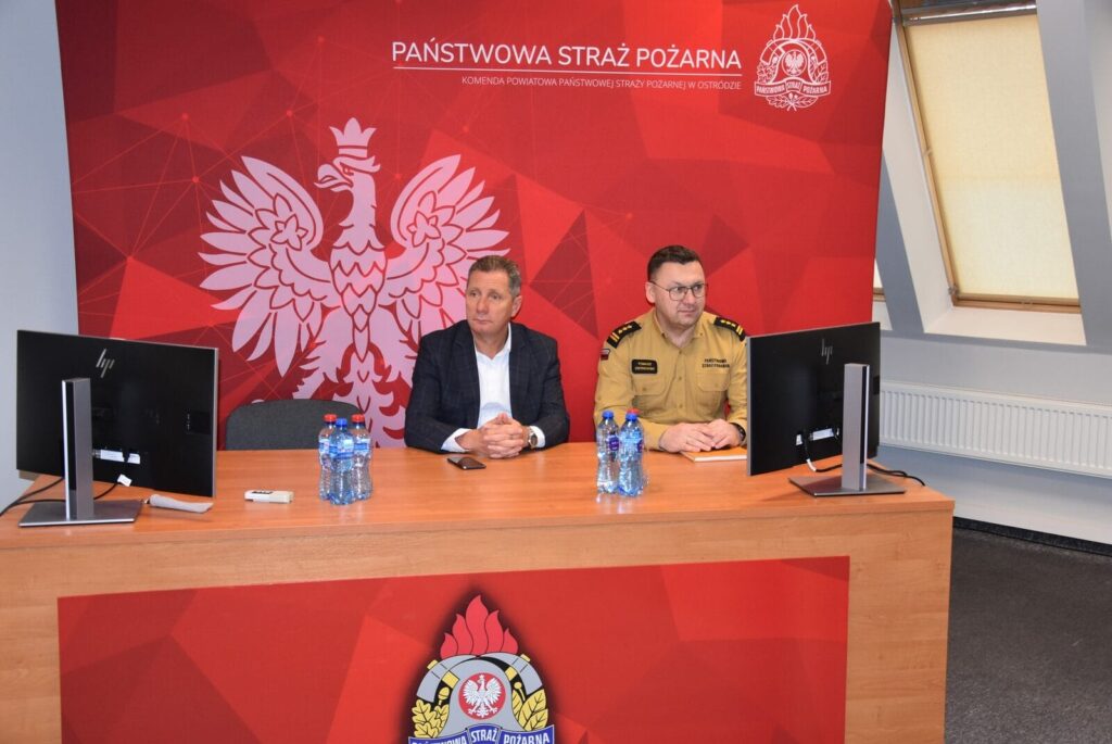Wanda Rakowicz ze Złotym Medalem za Zasługi dla Pożarnictwa – posiedzenie Zarządu Oddziału Powiatowego ZOSP RP w Ostródzie 12 481141198 925680653065811 1709234257894371808 N
