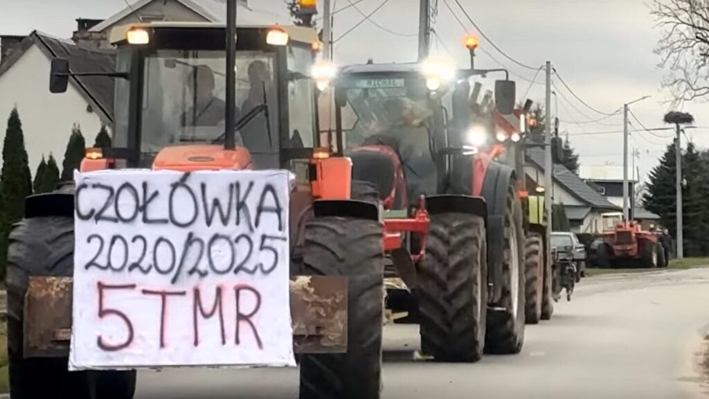 Jak kończyć szkołę to z przytupem. Uczniowie ostródzkiego rolnika nagrali film "Nasza Nowa 60-tka" 15 czolowka rolnik