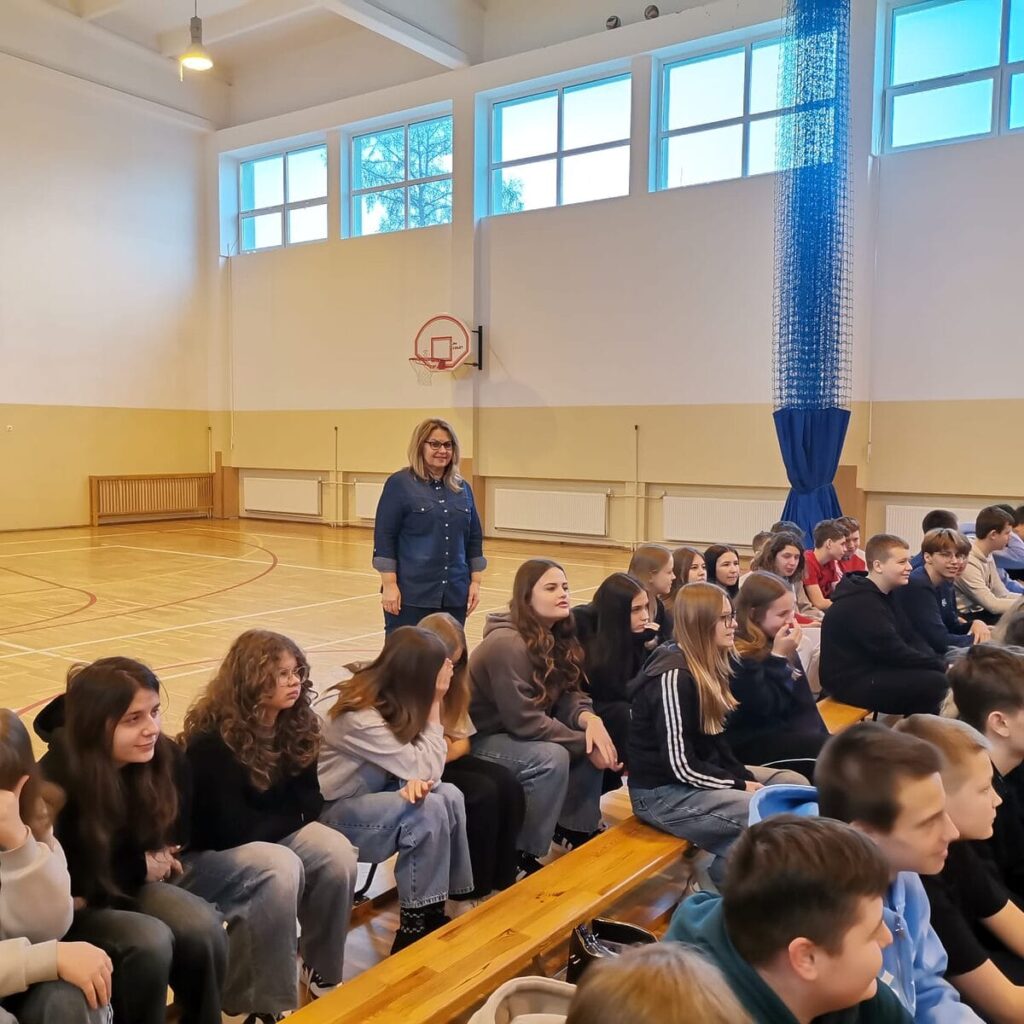 Tak się uczy historii w Ostródzie! W piątce "dotknęli" Powstania Warszawskiego 23 Postanie 17