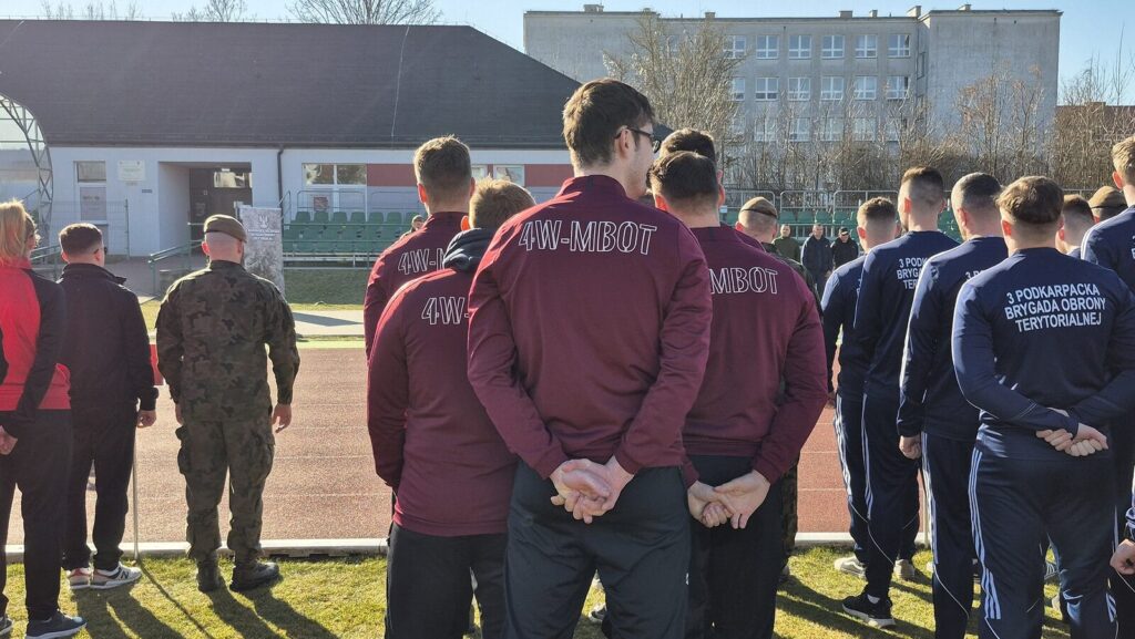 Siatkarskie zgrupowanie w Ostródzie. Nasze miasto po raz trzeci gości Mistrzostwa Polski WOT 19 20250320 084455