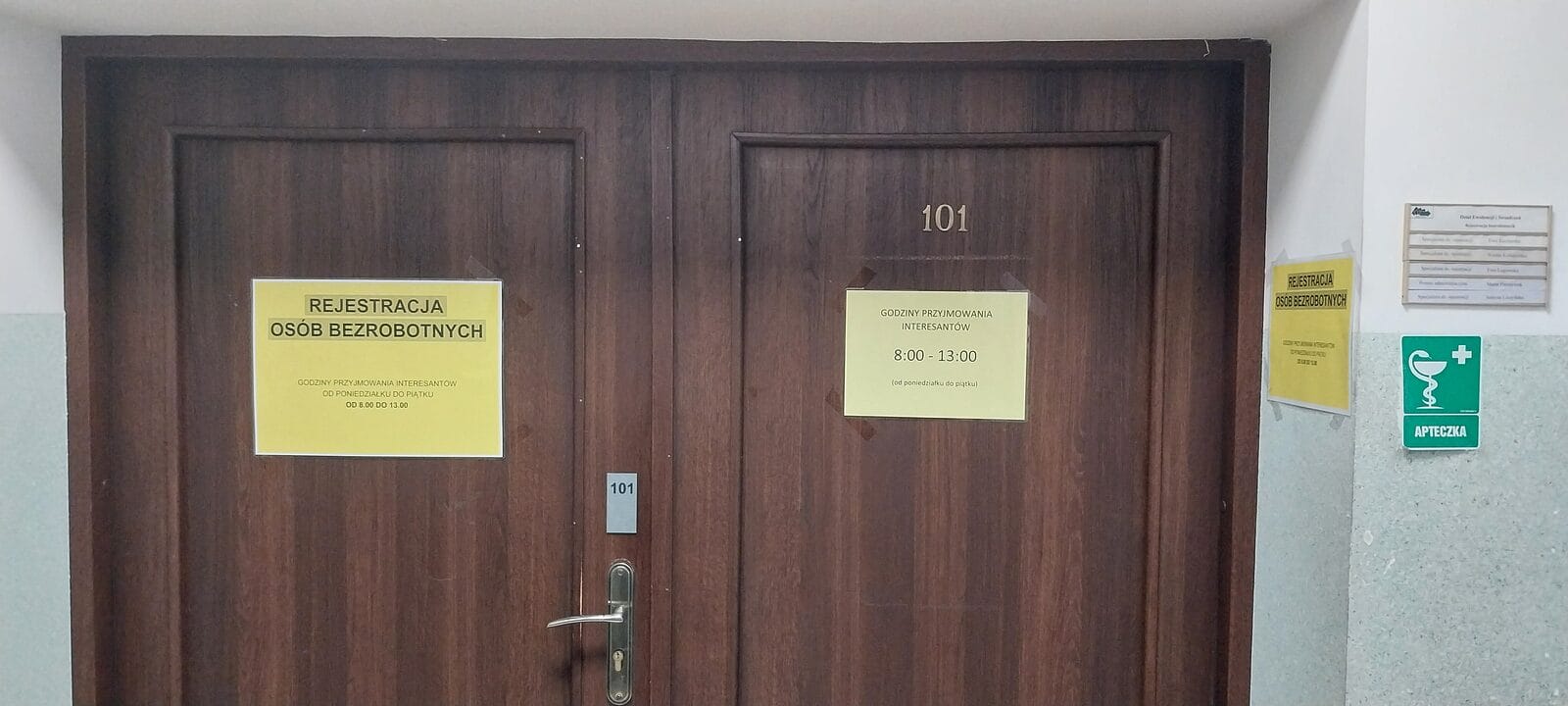 Jednostka wojskowa szuka fachowców. Bezrobocie nadal rośnie! 1 Bezrobocie Urzad Pracy 2