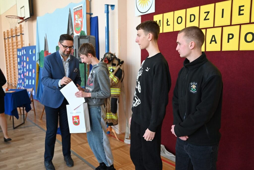 Konkurs Wiedzy Pozarniczej 4