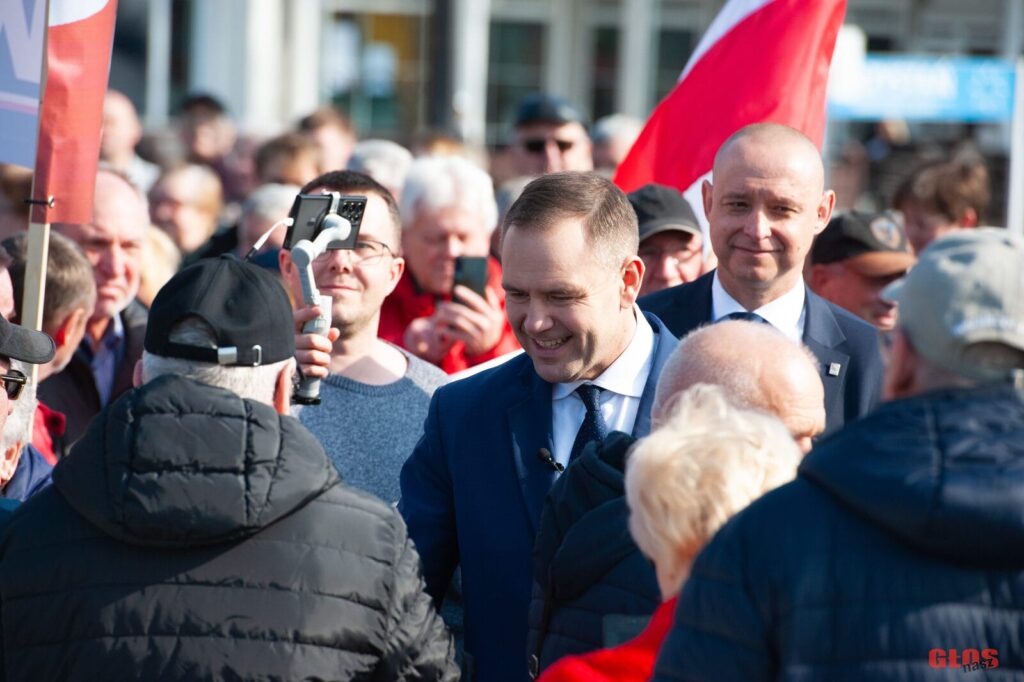 Karol Nawrocki – kandydat na prezydenta z wizytą w Ostródzie 16 Nawrocki Ostroda 21 03 2025 34