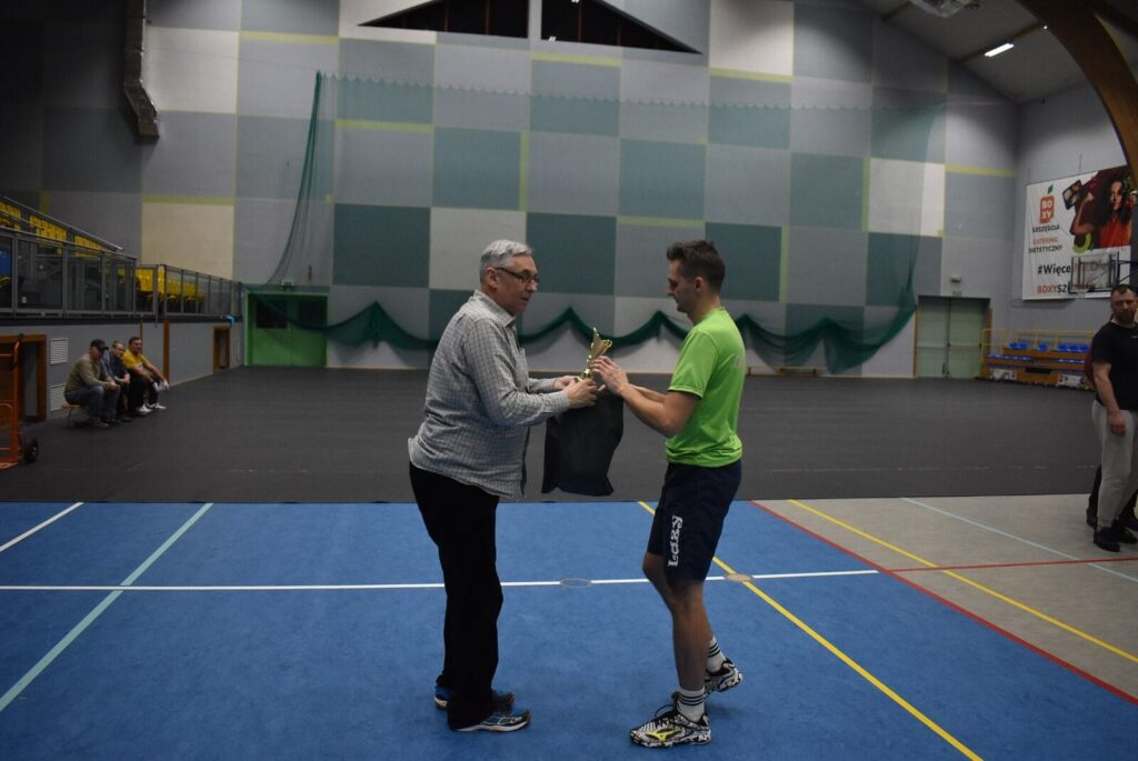 Drużynowy Mistrz Ostródy w Siatkówce: Beemka Volley Gdańsk na Szczycie! 20 Siatkowka Liga 15