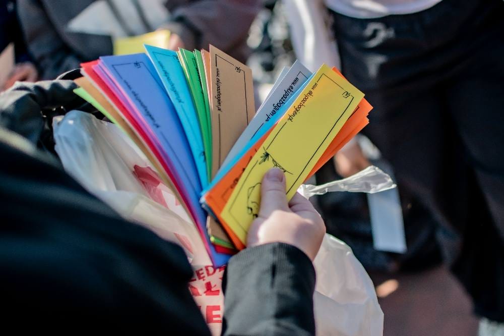 Świat pożegnał papieża Franciszka, Ostróda pozbierała śmieci. Wstydliwa historia napisana! 23 Czysta 8