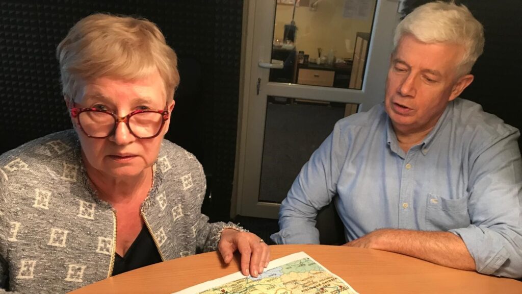 ŁUKTA: Nowe unijne przepisy - ptasia grypa może 'wykończyć' drobiarzy! 2 Właściciele Firm Drobiarskich Protestują W Sprawie Zaostrzenia Przepisów Dotyczących Ptasiej Grypy